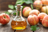 The Miracle of Apple Cider Vinegar – Acne, Breakouts and More!
